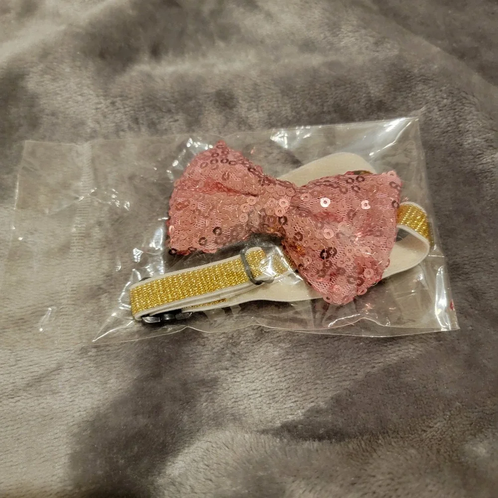 Sequin Bow Tie Kids OS Pink New Pink/Gold Metallic Adjustable Strap.